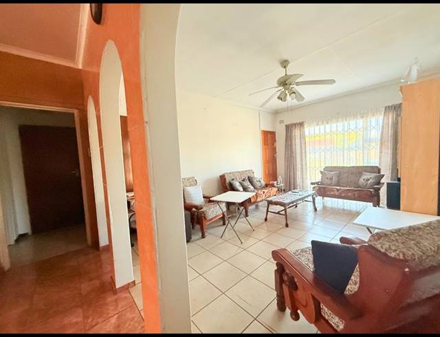 3 BEDROOM HOUSE FOR SALE IN VANDERBIJLPARK CW 3